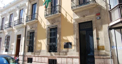 Izquierda por Almería mantendrá un encuentro clave con el Presidente y la Junta Directiva del Colegio Médico de Almería
