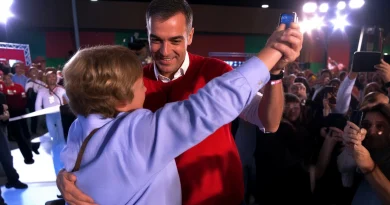 Baile de campaña de Pedro Sánchez en Oviedo