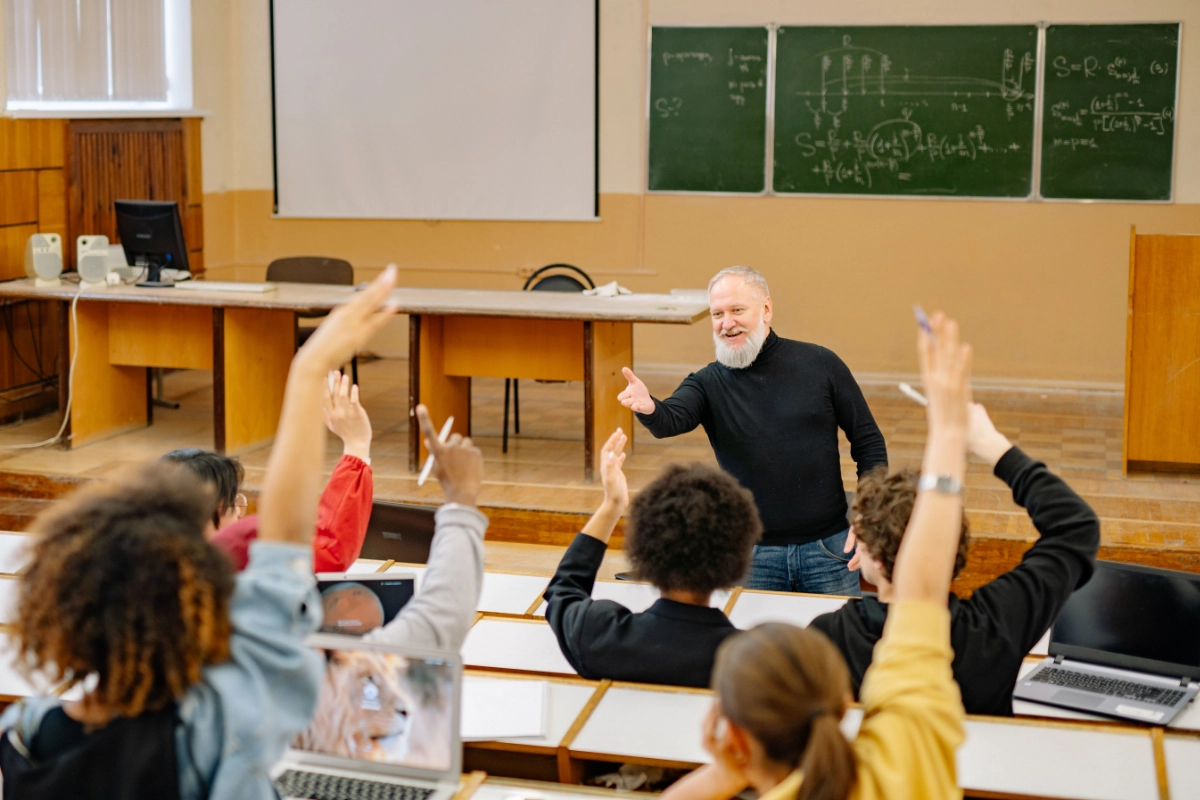 Por qué unos colegios bilingües triunfan y otros fracasan