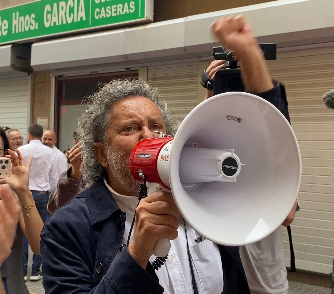 Paralizado el desahucio de ocho familias en Las Palmas tras aceptar el juzgado la petición de la Sareb