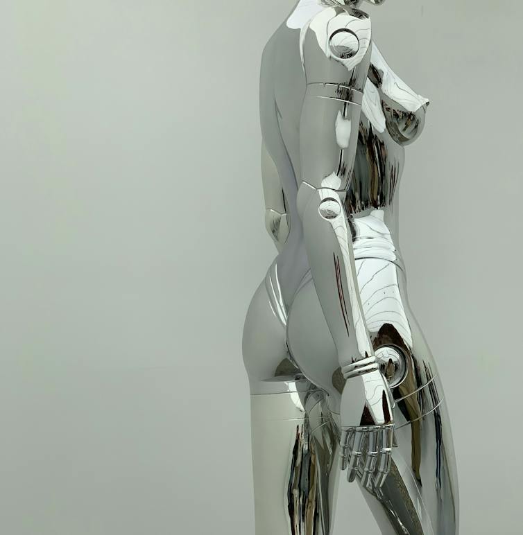 Si los robots no tienen género, ¿por qué siguen reproduciendo estereotipos?